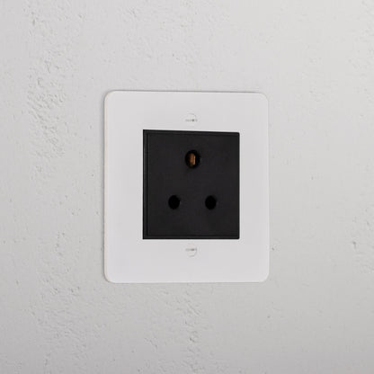 Rynx | 5A light switch - paintable black