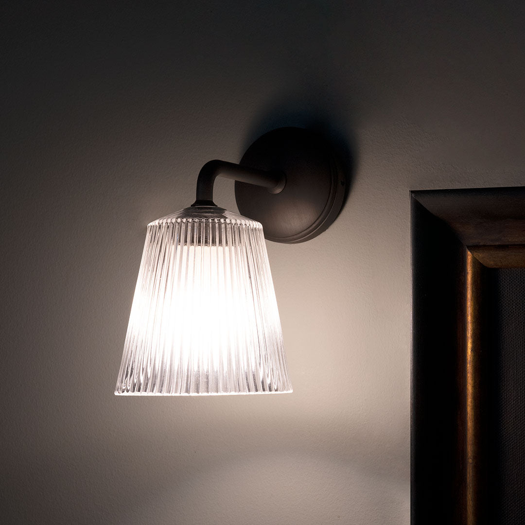 Rynx | Richmond Small Wall Lamp Ribbed Glass - Bronze