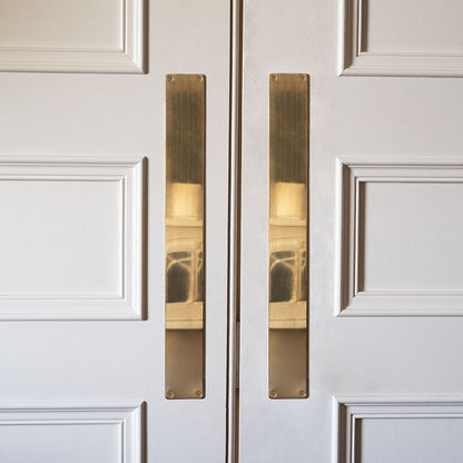 Rynx | Harper Push Plate 580mm - Antique Brass