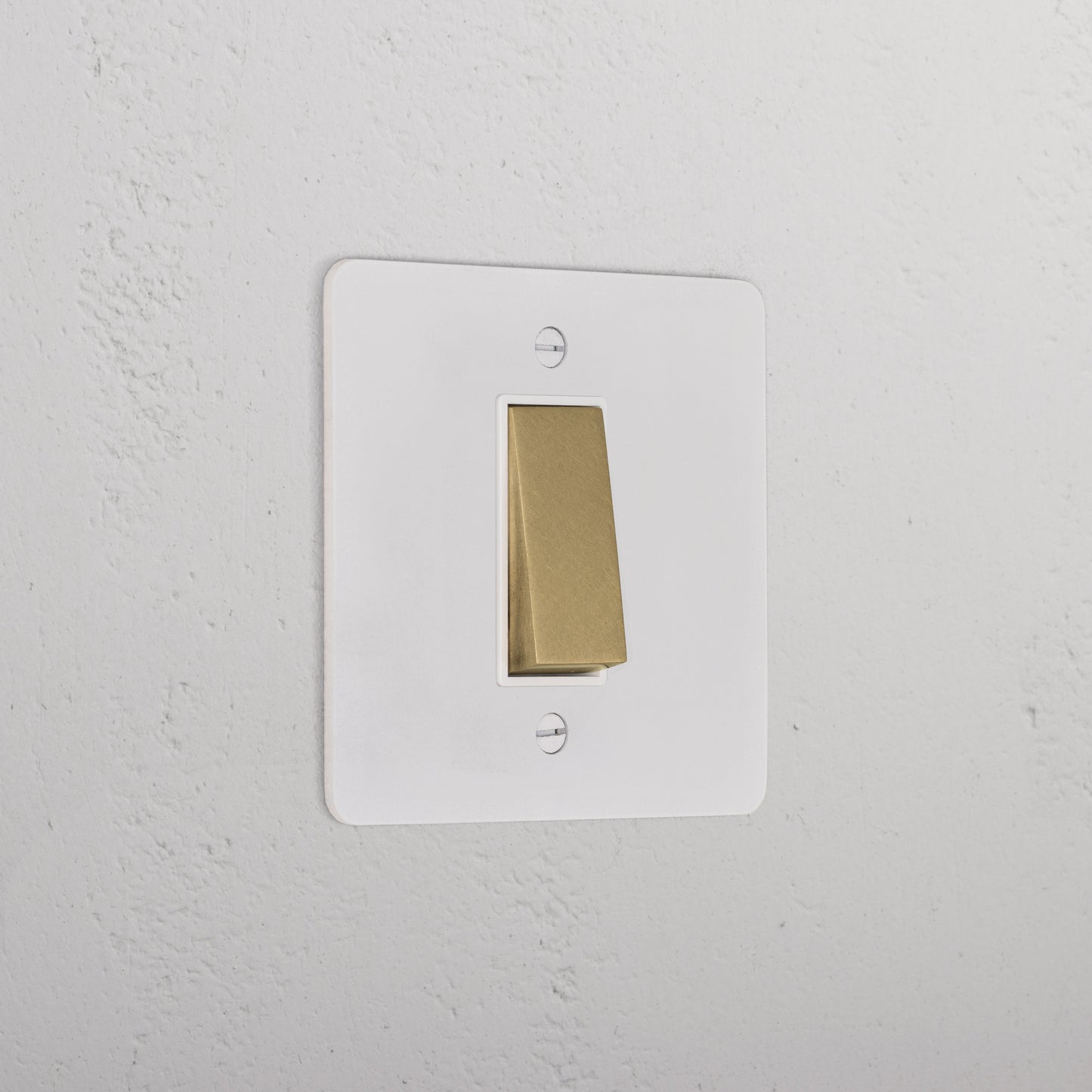 Rynx | 1G Two Way Rocker Switch - Malbar Antique Brass White