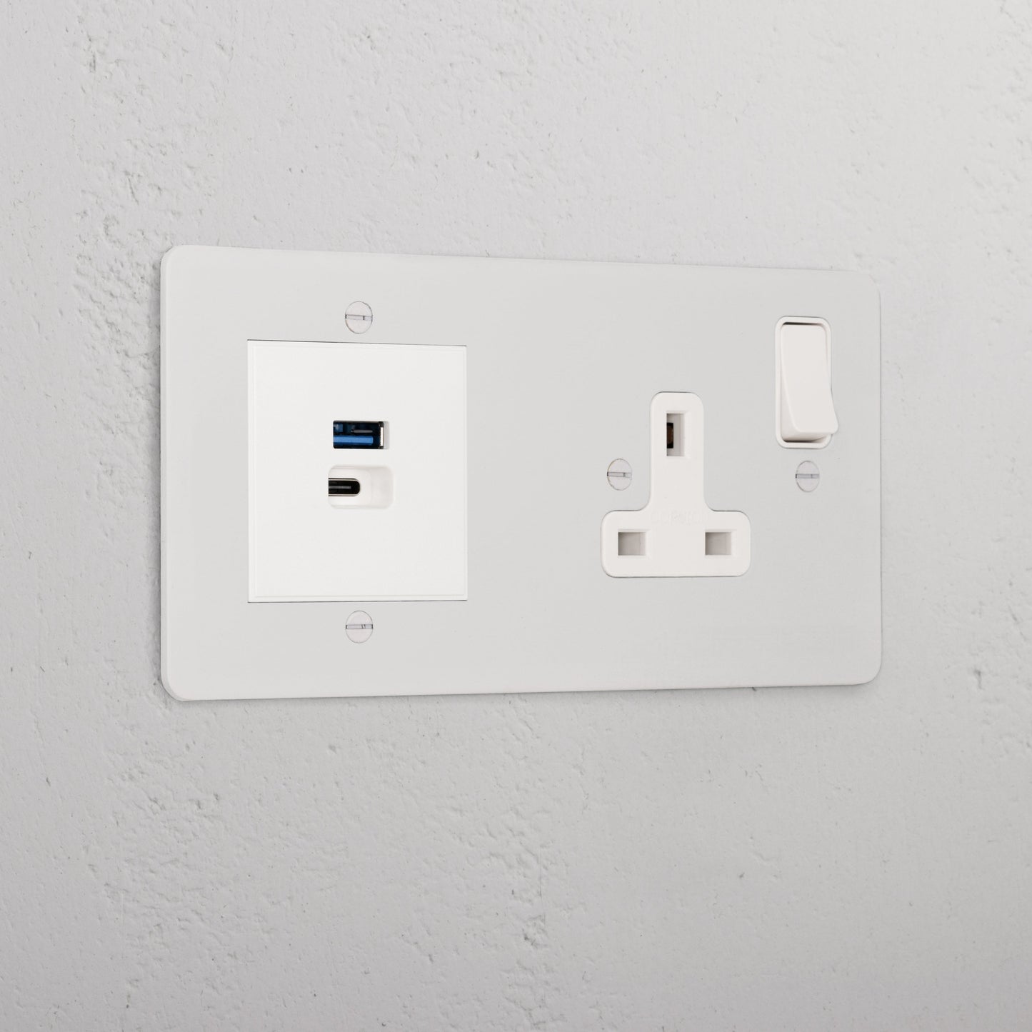 Rynx | Simple socket + USB A+C Fast charging - Malbar white