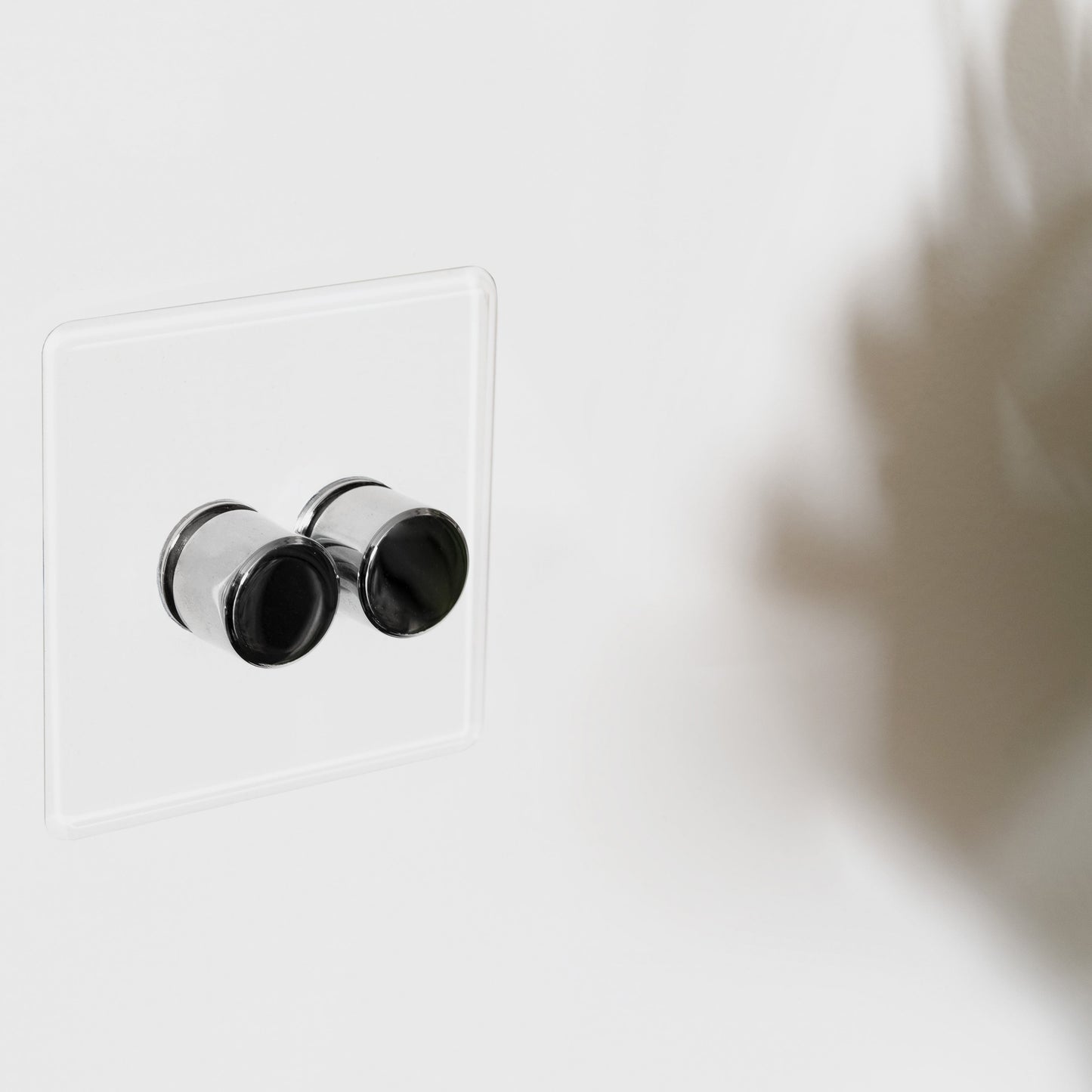 Rynx | 2G Two-way Dimmer Switch - Clear Polished Nickel