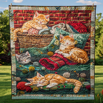 Rynx | Sleeping Cats Bedspread