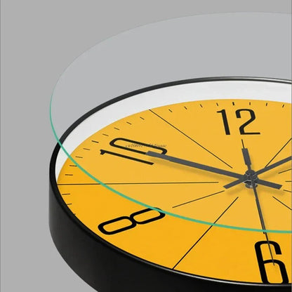 Rynx | Modern Nordic Style Wall Clock - Elegant Design - Perfect Time Display