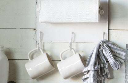 Rynx | Weathered white kitchen shelf