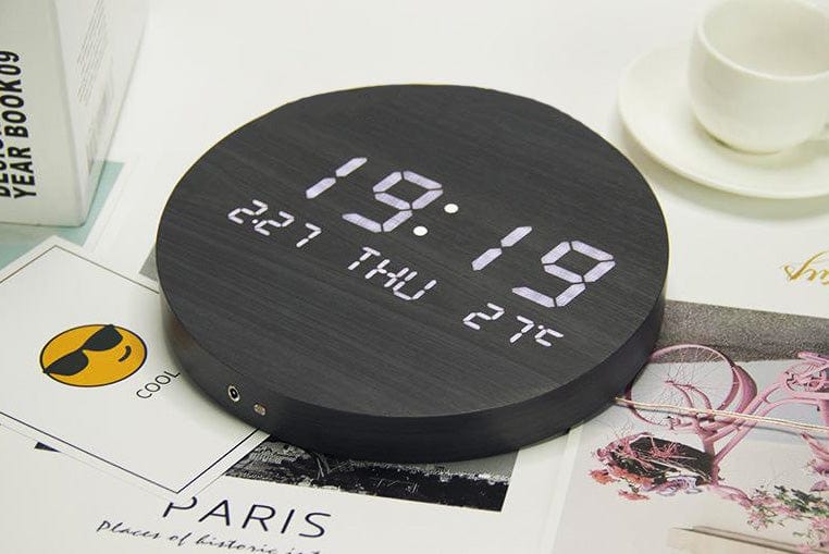 Rynx | Nordic-Inspired Wall Clock - Svenna