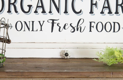 Rynx | Distressed wood "Organic Farm" sign