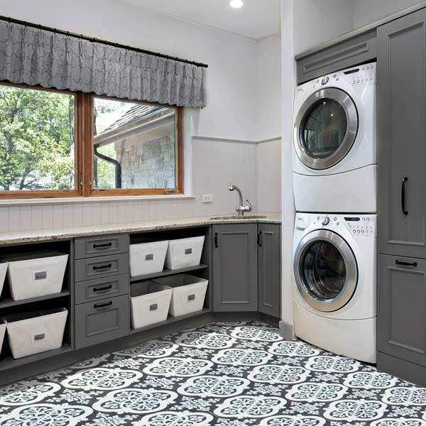 Rynx | Curlicue Peel and Stick Floor Tile