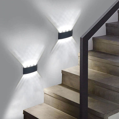 Rynx | Outdoor Waterproof Wall Lamp