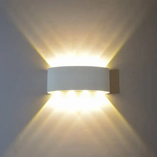 Rynx | Outdoor Waterproof Wall Lamp