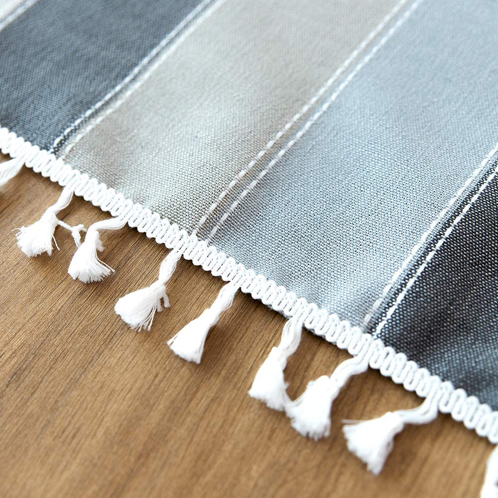 Rynx | Rug Fringe Linen Tablecloth