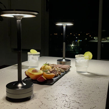 Rynx | Ambient Metallic Wireless Table Lamp