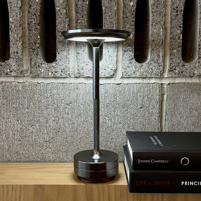 Rynx | Ambient Metallic Wireless Table Lamp