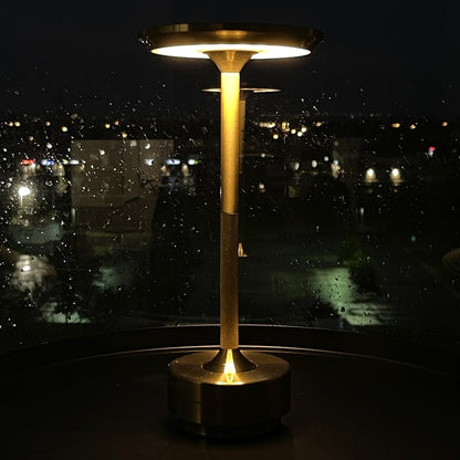 Rynx | Ambient Metallic Wireless Table Lamp