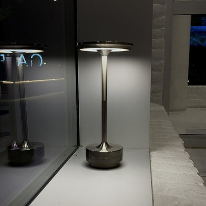 Rynx | Ambient Metallic Wireless Table Lamp