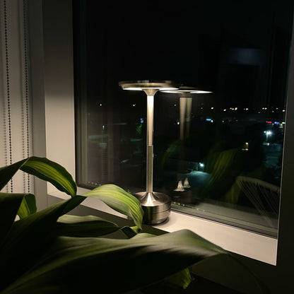 Rynx | Ambient Metallic Wireless Table Lamp