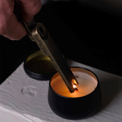 Rynx | Pivot Arc Lighter