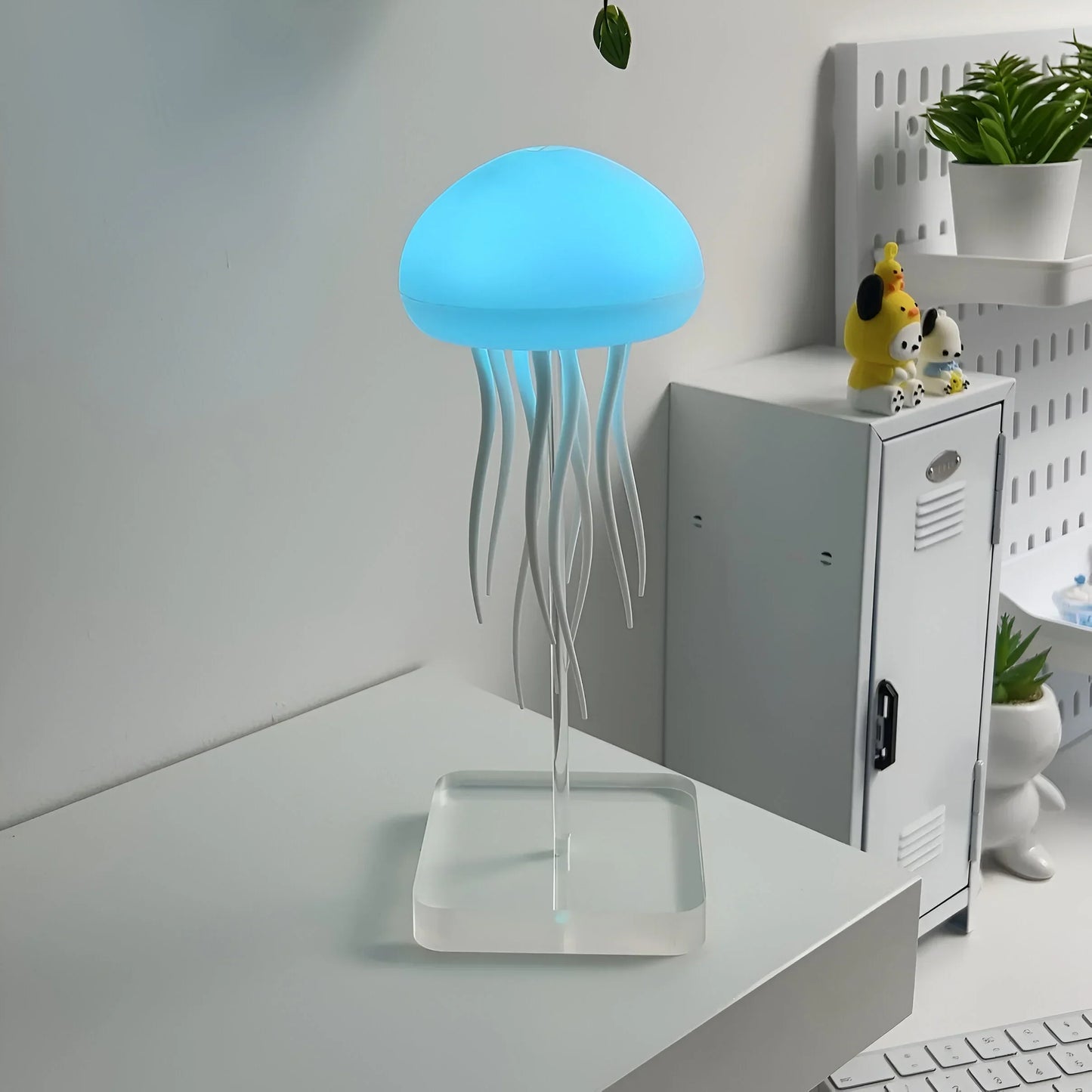 Rynx | JellyWave LED Jellyfish Lamp | Dancing Jellyfish Mood Light | Decorative LED Lamp | Underwater Atmosphere