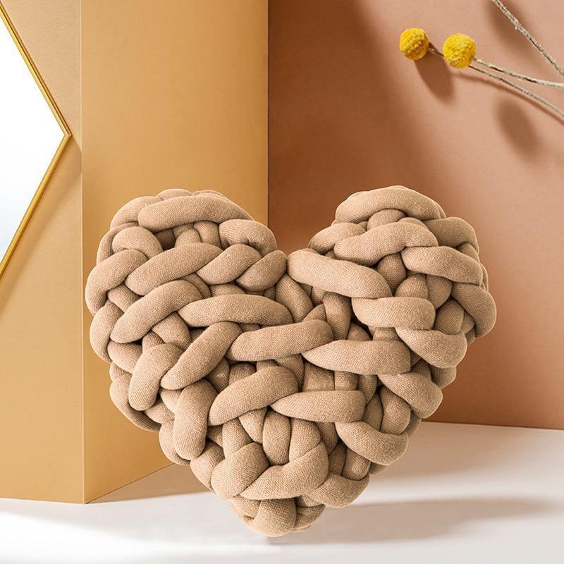 Rynx | Valentine's Day Heart Chunky Knit Pillow