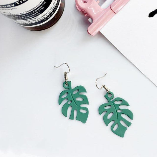 Rynx | NatureChic Monstera Earrings | Dangle Style | Timeless Jewelry