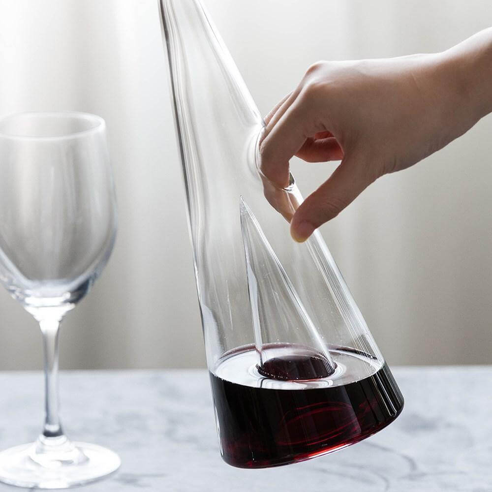 Rynx | Creative Pyramid Glass Wine Decanter