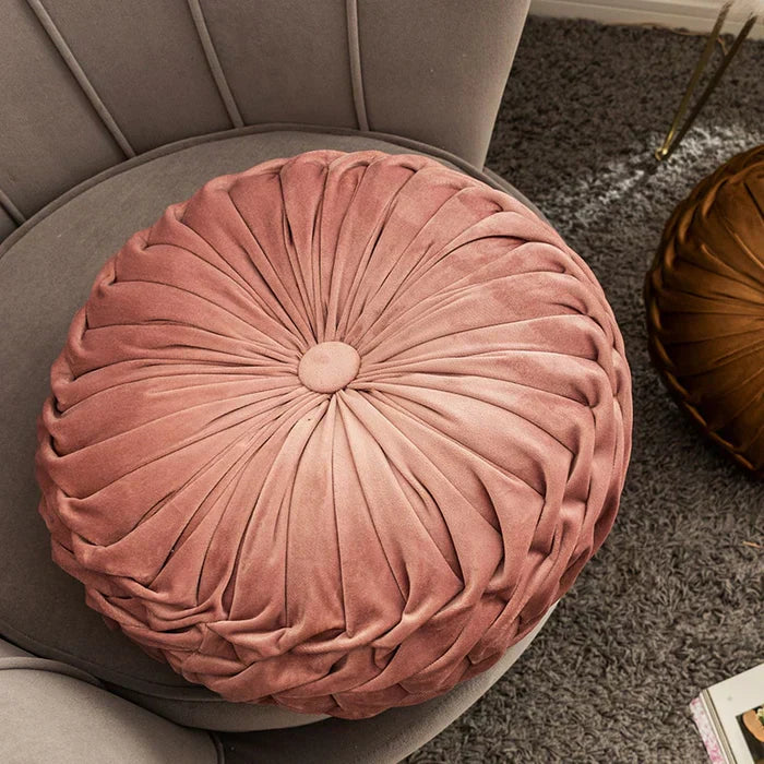 Rynx | LuxePillow - Sophisticated round pillows for timeless style
