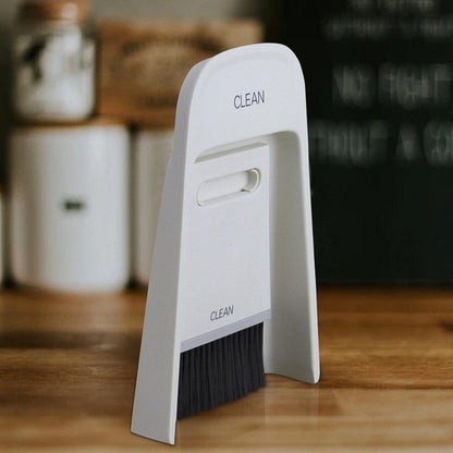 Rynx | Mini Nordic Cleaning Dustpan Broom