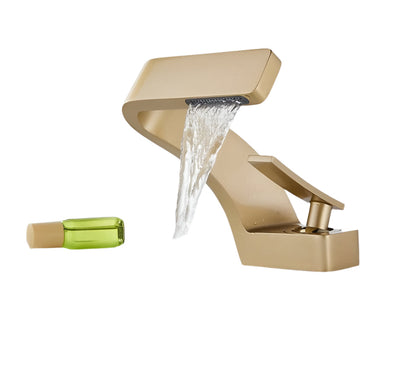 Rynx | AquaArc Modern Kitchen Faucet