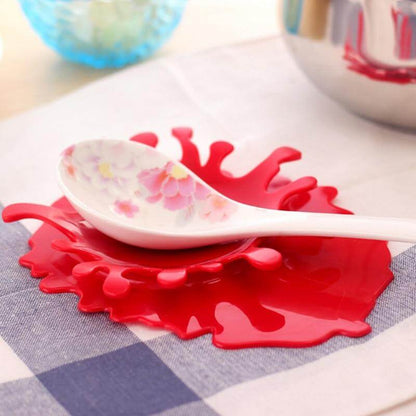 Rynx | Splashing Tomato Sauce Spoon Holder