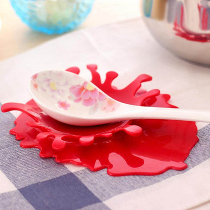 Rynx | Splashing Tomato Sauce Spoon Holder