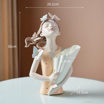 Rynx Butterfly Forest Girls Figurine Vase