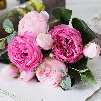 Rynx | The essential artificial peony bouquet
