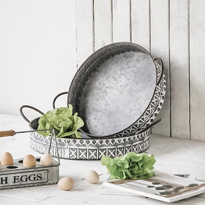 Rynx | Embossed metal trays Set of 2