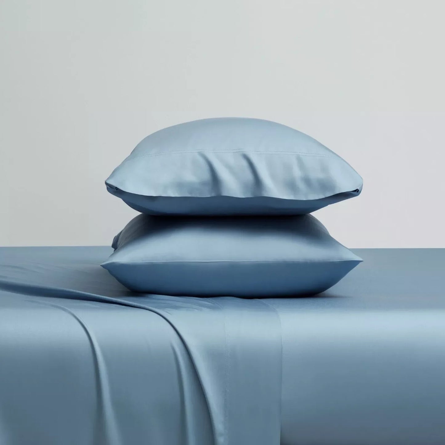 Rynx | 4-piece set: Kathy Ireland 300 thread count 100% bamboo sheet set