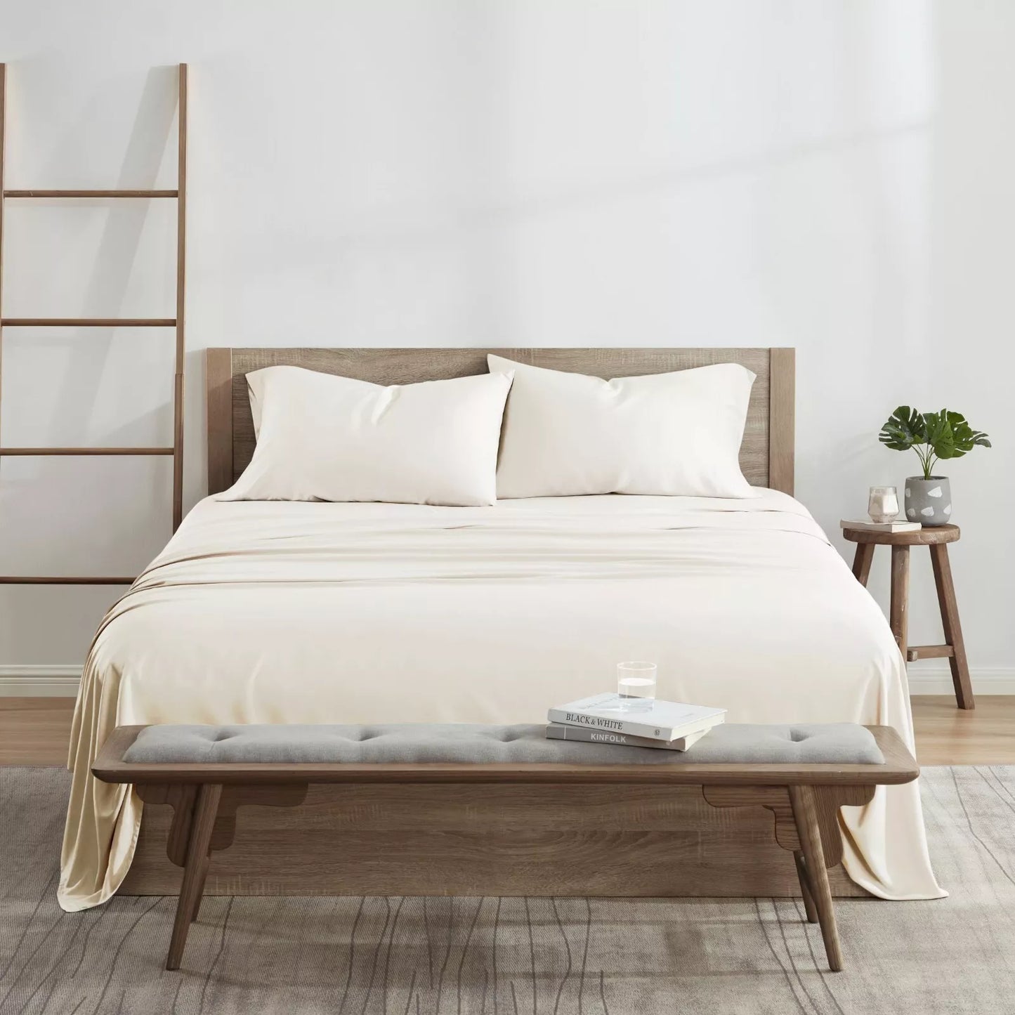 Rynx | 4-piece set: Kathy Ireland 300 thread count 100% bamboo sheet set