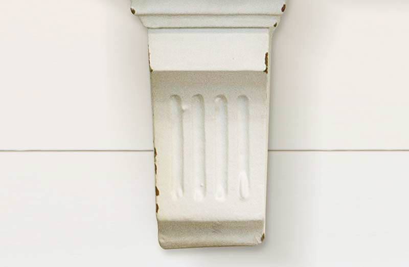 Rynx | Antique white wooden console shelf