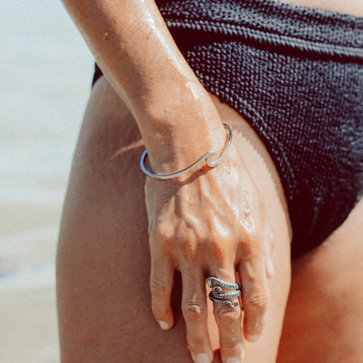 RYNX | Wave Bracelet for Women - Mira