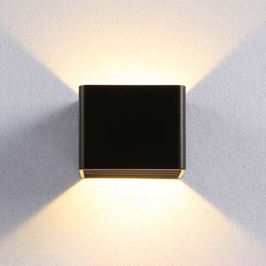 Rynx | Orr Modern Square Wall Lamp