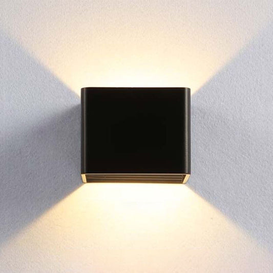 Rynx | LumiBox - Modern Square Wall Lamp