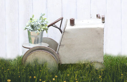 Rynx | *HUUUGE* Galvanized Metal Tractor Decor