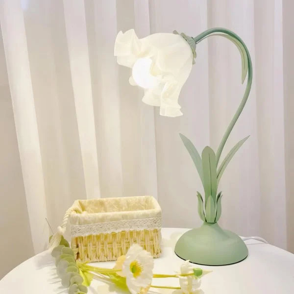 Rynx | FloraFlex Adjustable Vintage Flower Table Lamp | Elegant Design | Dimmable Light for Home
