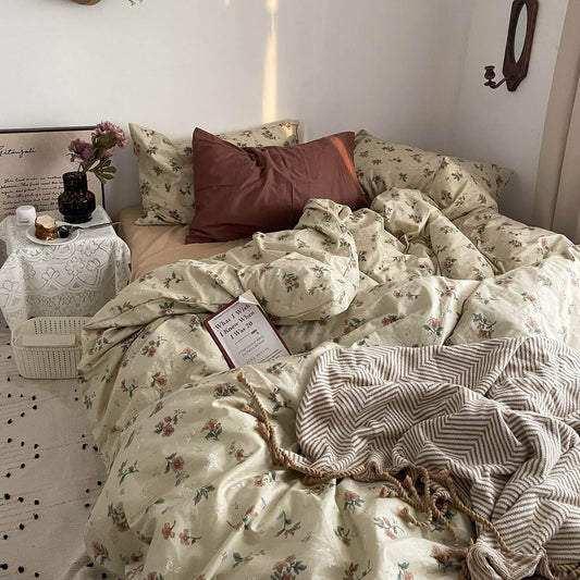Rynx | Old Fashioned Floral Bedding Set