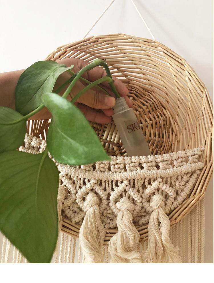 Rynx | Rattan wall shelf