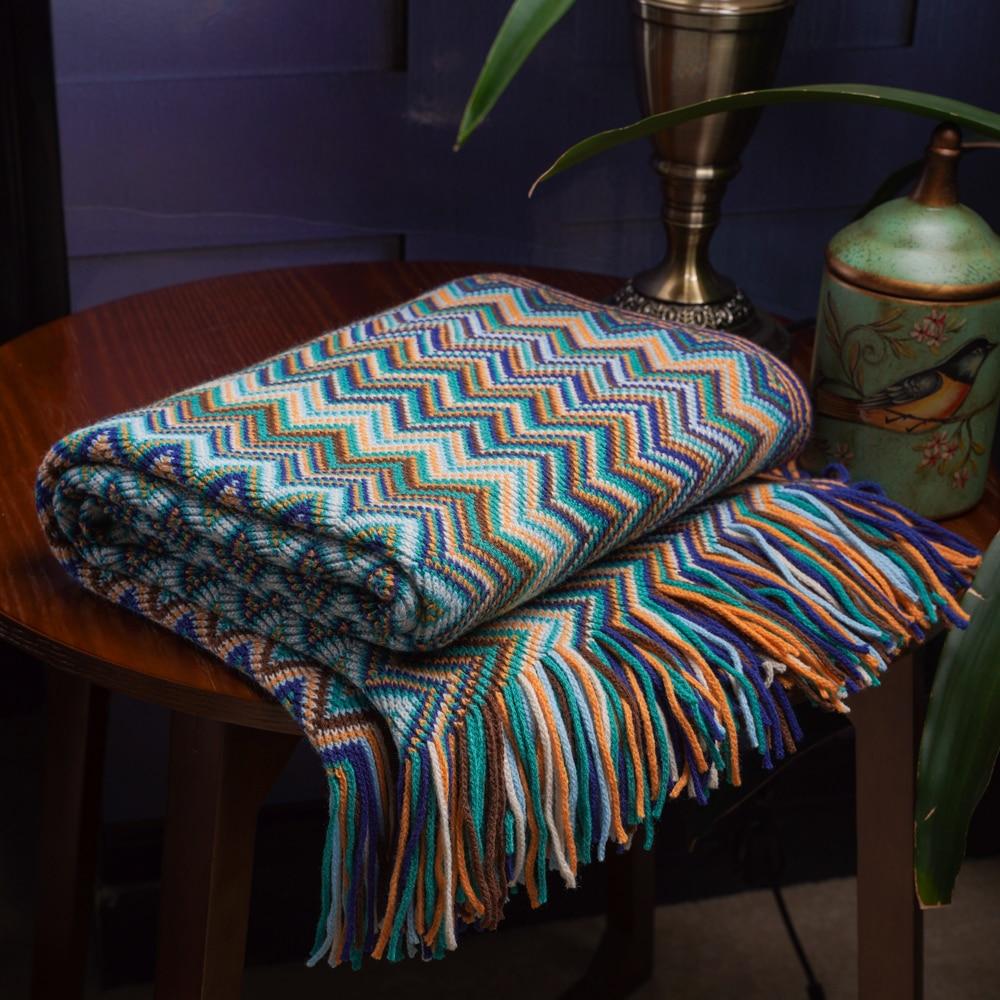 Rynx | Geometric Pattern Throw Blanket