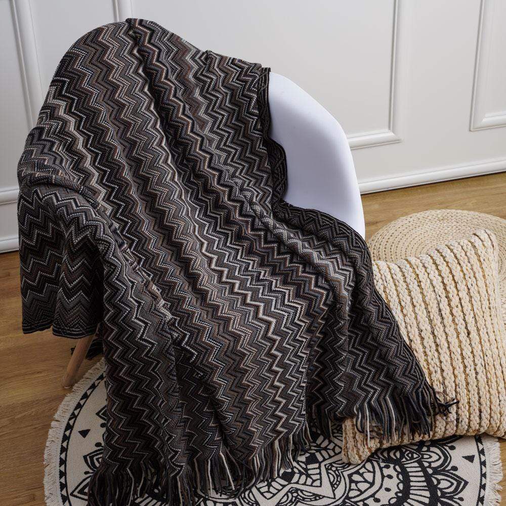 Rynx | Geometric Pattern Throw Blanket