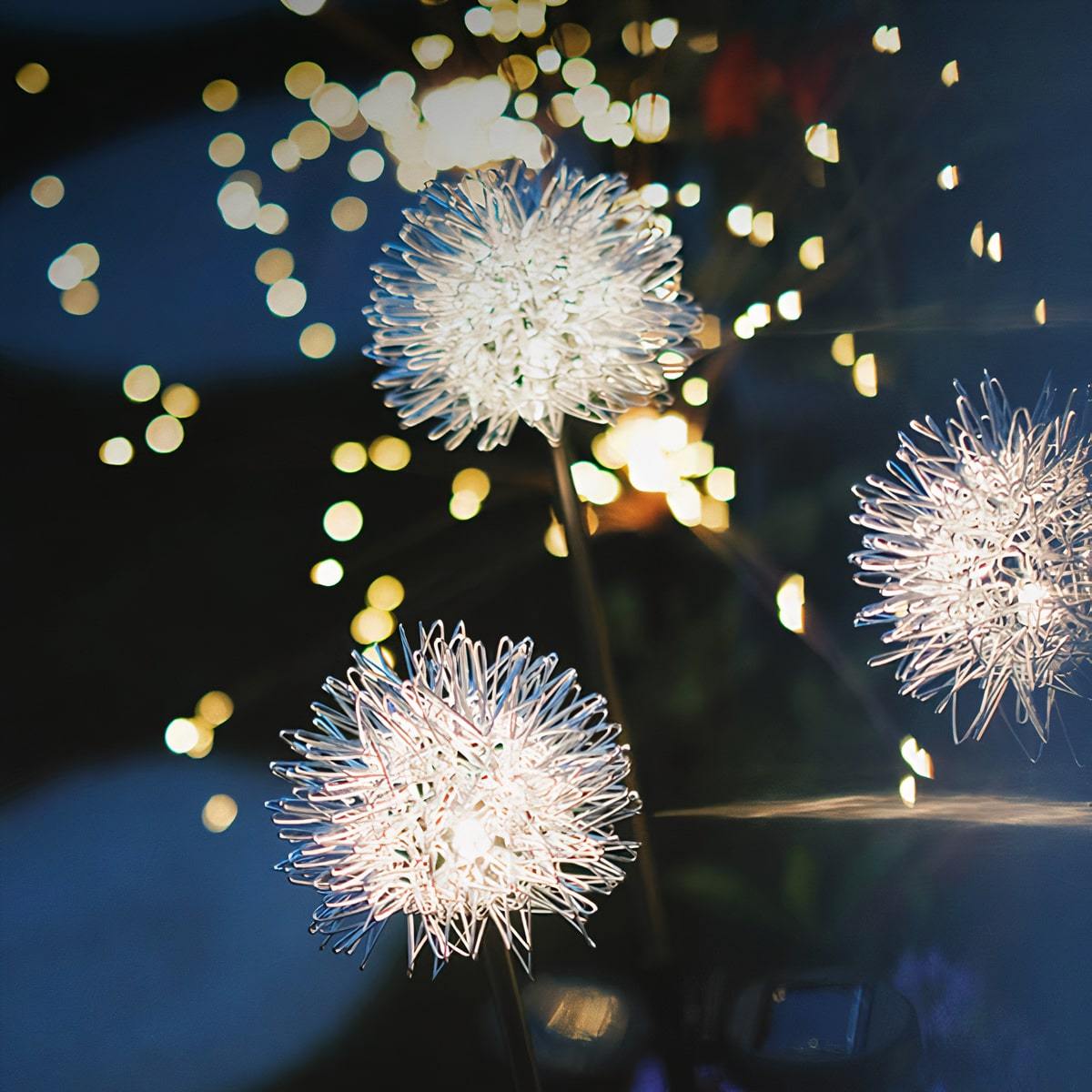 Rynx | Dandelion Garden Lights, Solar Powered