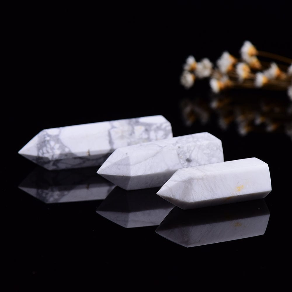 Rynx | Howlite Crystal Points Tower