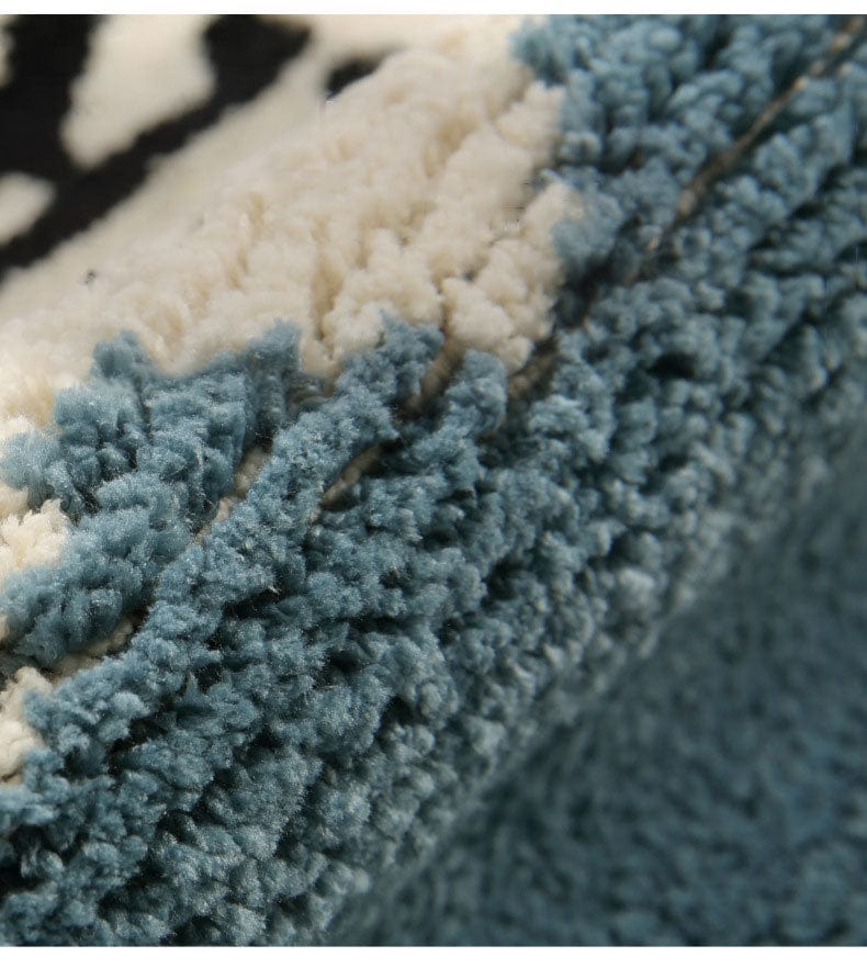 Rynx | Ultra soft striped bath mat