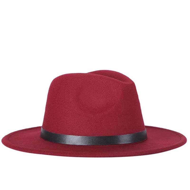 RYNX | Balbina Fedora Hat Bordeaux red is a deep red color that is reminiscent of the famous wine from the Bordeaux region in France.