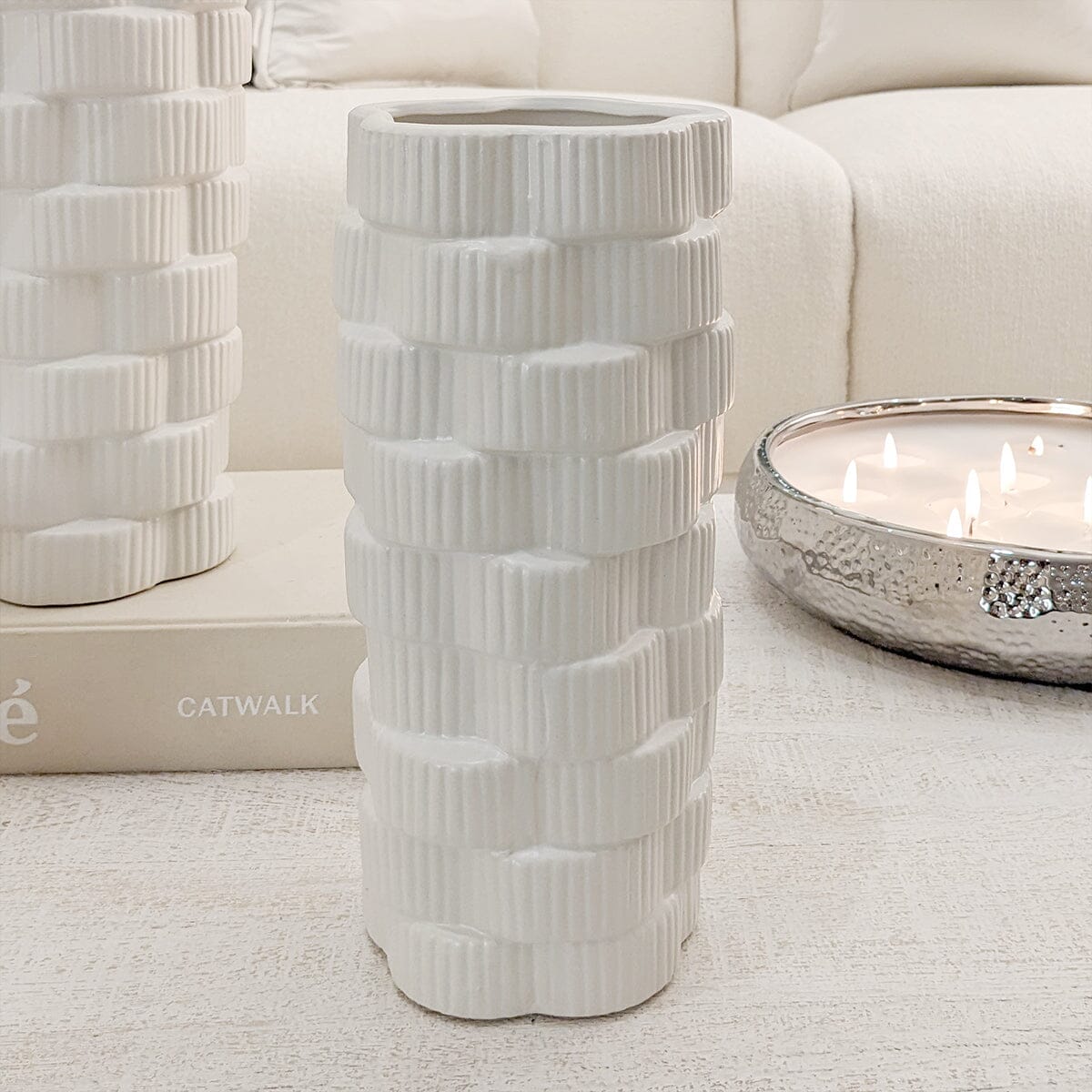 Rynx | Willow Medium White Ribbed Ceramic Vase